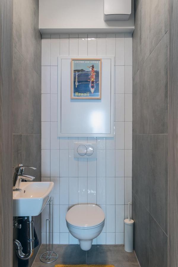 Apartament Corvin With Balcony And Ac